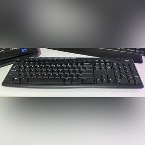 Logitech K270 Wireless Computer Keyboard